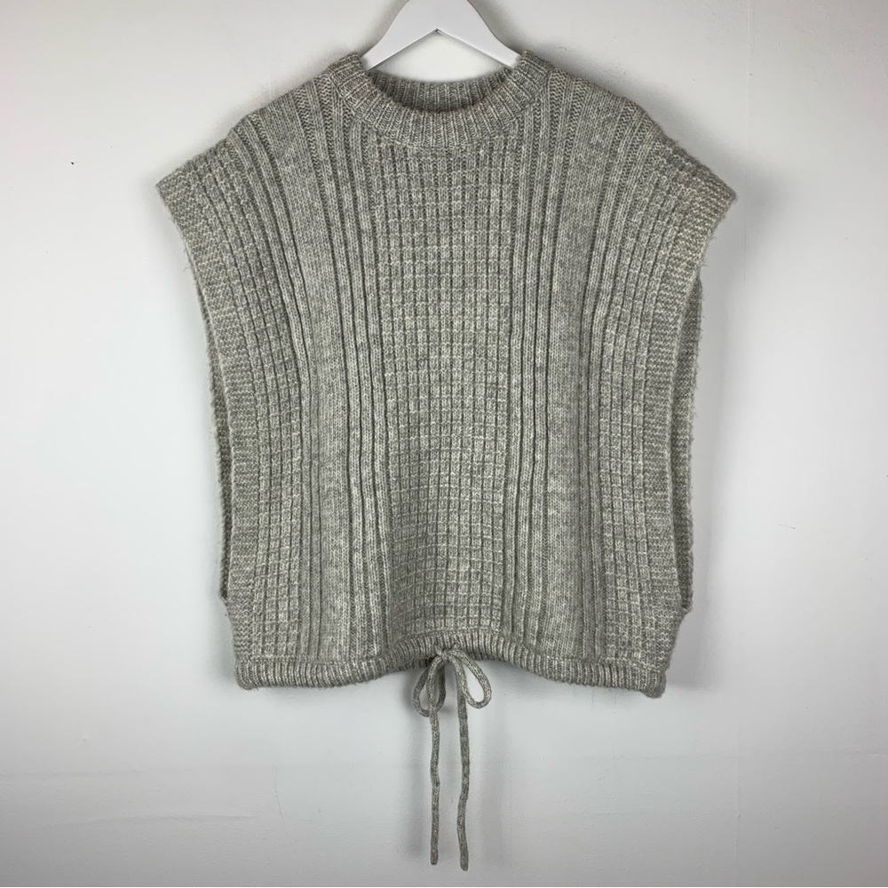 Universal Thread Sweater Vest One Size NWT